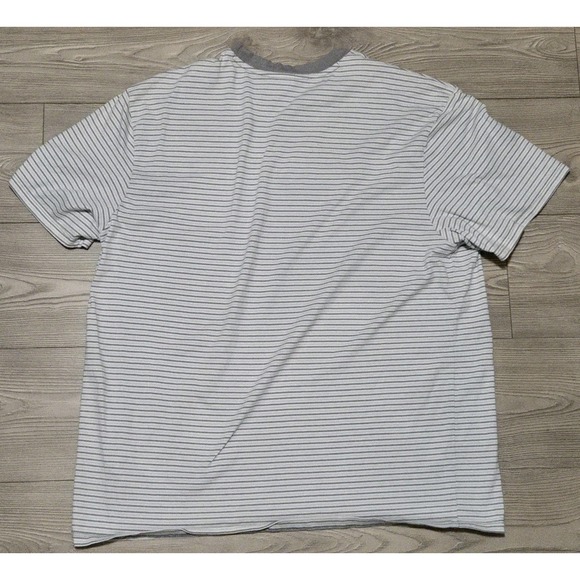 Vintage 90's Guess Jeans USA Embroidered Striped T Shirt Men's XL Gray White - Picture 8 of 8